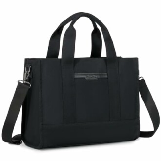 Chase Chic Crossbody Bag