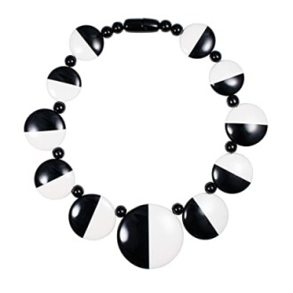 Black and white beaded necklace with alternating patterns.